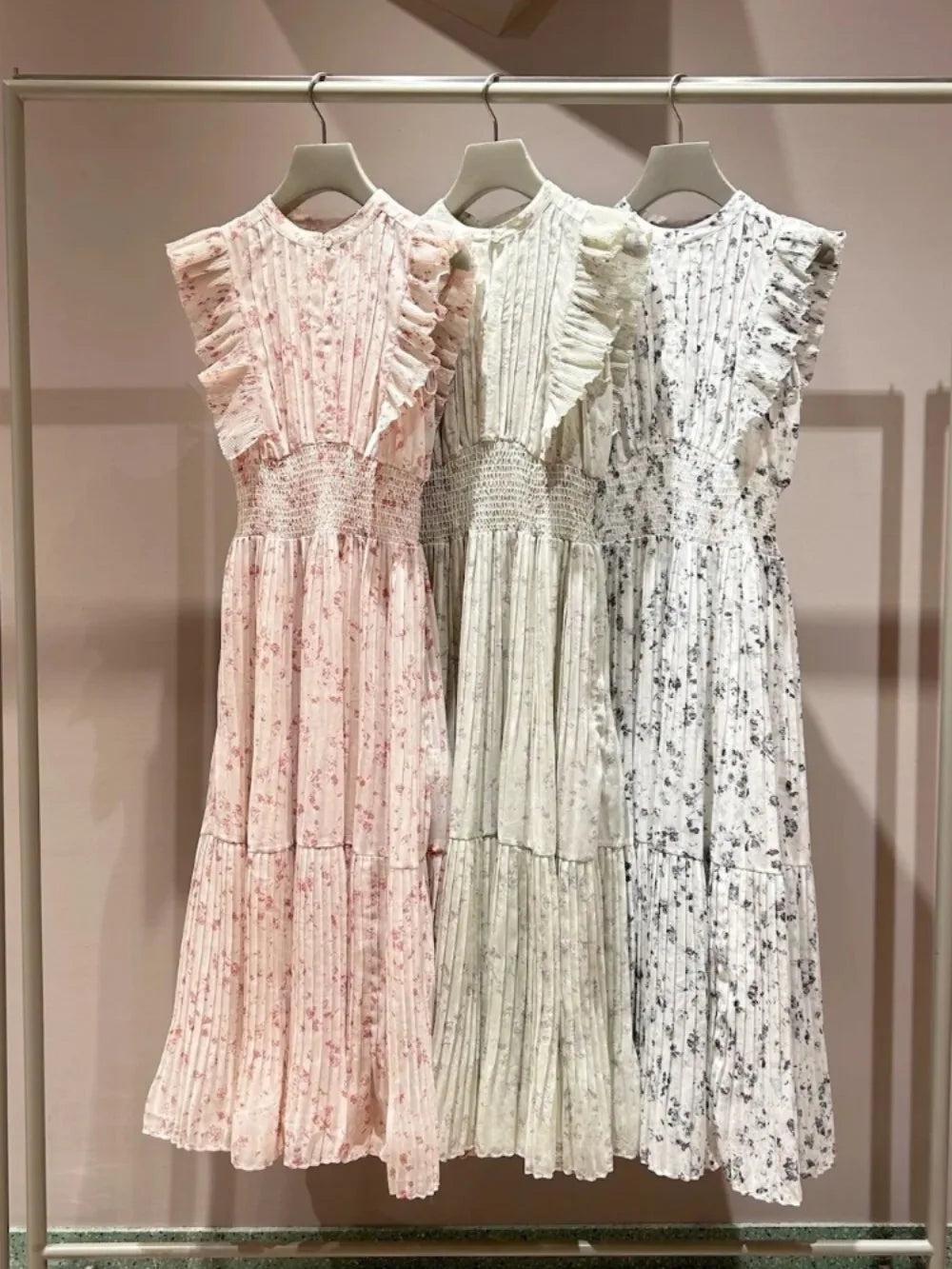 Kuzuwata New Sweet O Neck Flying Sleeve Dress Ruffles Chiffon Print Patchwork Pleated Robe Japan Elegant Literary Casual Vestido
