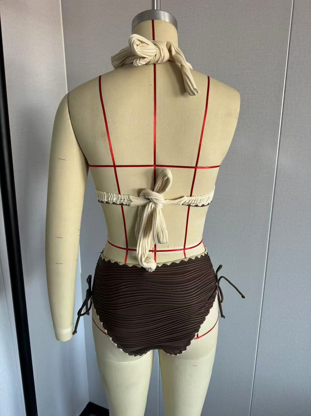 Lace Trim Contrast Color Bikini Swimsuit